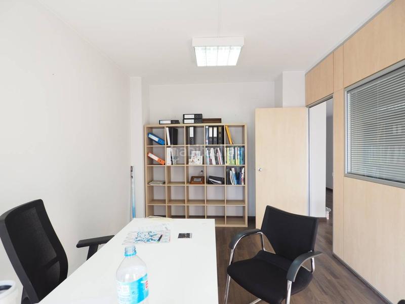 Foto 287fc49b-b30c-440c-a4d9-770d7e40e07c. Alquiler oficina alquiler de oficina centro, c alfons iv en Granollers