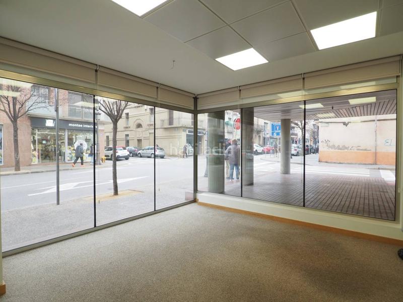 Foto ad28d101-c5f4-4965-9a6d-353246369356. Locale commerciale in Centre Granollers