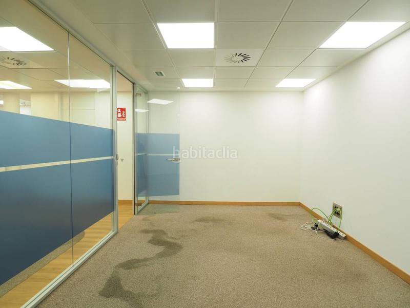 Foto f07fede9-e53f-4d17-bee9-bb521a4b6c8c. Locale commerciale in Centre Granollers