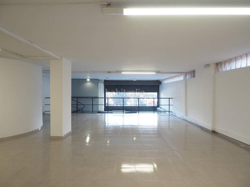 Foto d74f5b85-07ea-4a9a-82bf-d13c03d2c93e. Rent business premise in josep pinyol 8 in Sant miquel Granollers