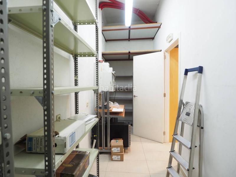 Foto 0c7ddd45-e638-4527-8b9a-649957947f67. Local comercial  en venta centro en Granollers