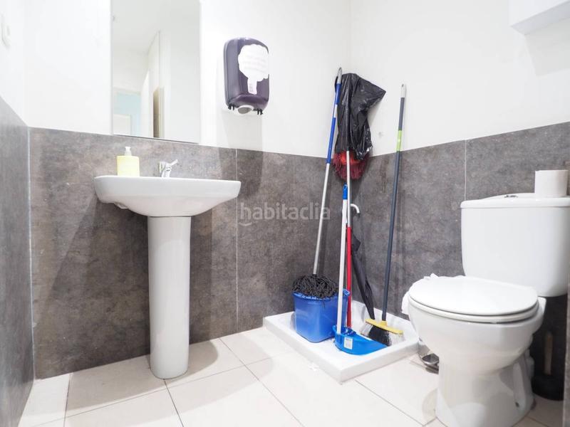 Foto 531447c7-e230-4a1c-884a-28f19efa7010. Local comercial  en venta centro en Granollers