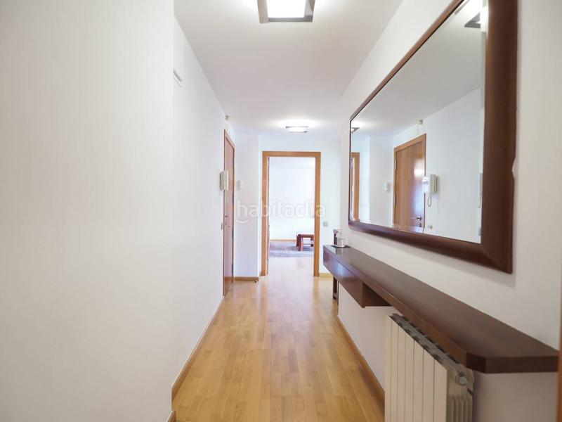 Foto a644bf4c-6cb8-4ee5-95ce-16c5c21a62de. Piso venta de piso centro, pl. coronapalaudaries en Granollers