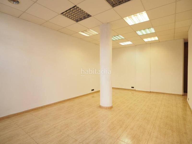 Foto db4e7974-ba0c-4d04-8645-80e6a8025b06. Location bureau dans Joan Prim Granollers