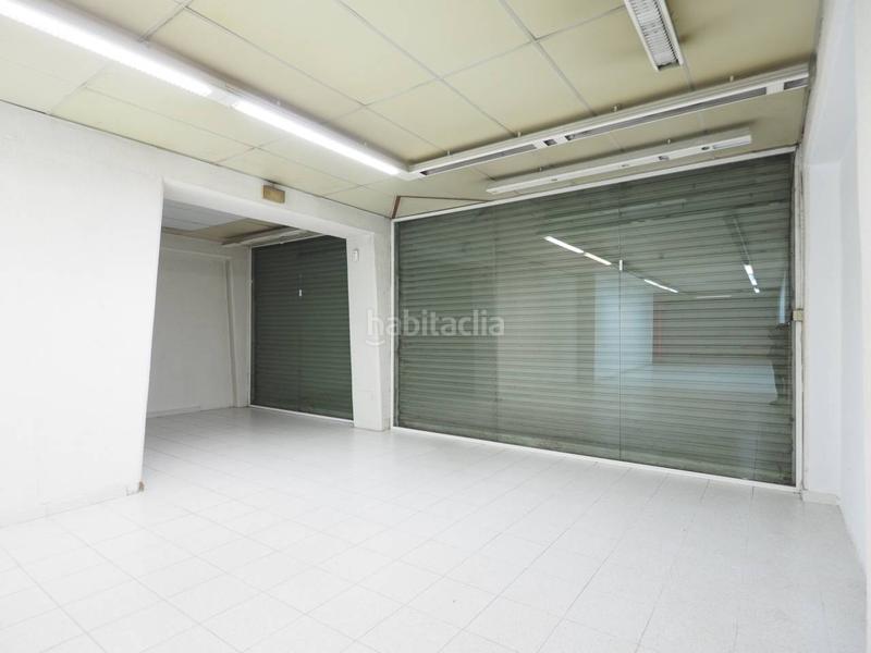Foto cb4efd07-18f8-48ae-a2e5-35b49444037a. Local comercial  en venta en Ponent Granollers