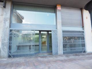 Local commercial à Josep pinyol 8. Local comercial en alquiler, josep pinyol