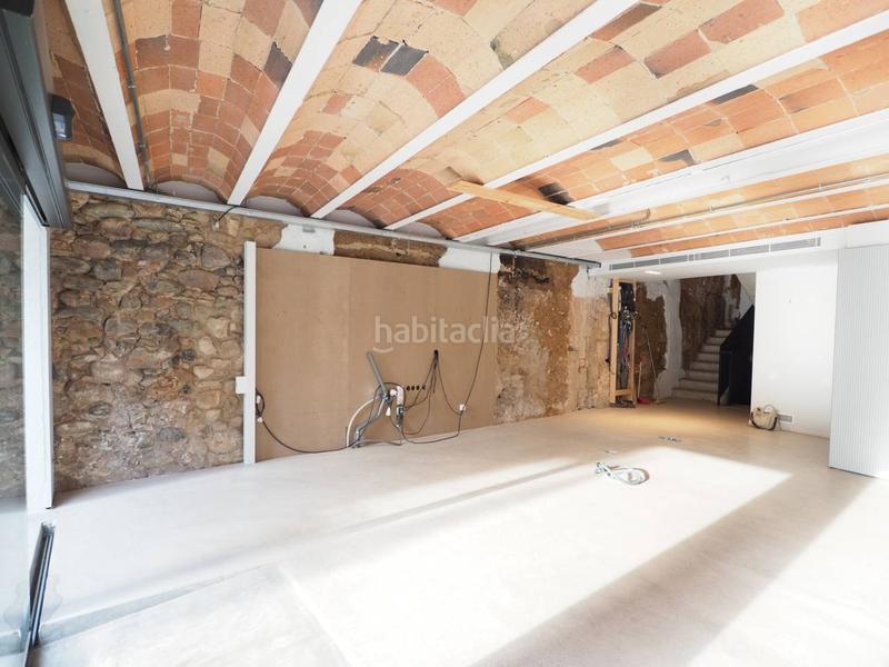 Foto c16f592b-63eb-42b3-b7b1-27d070050e69. Alquiler local comercial alquiler de local comercial centro en Granollers