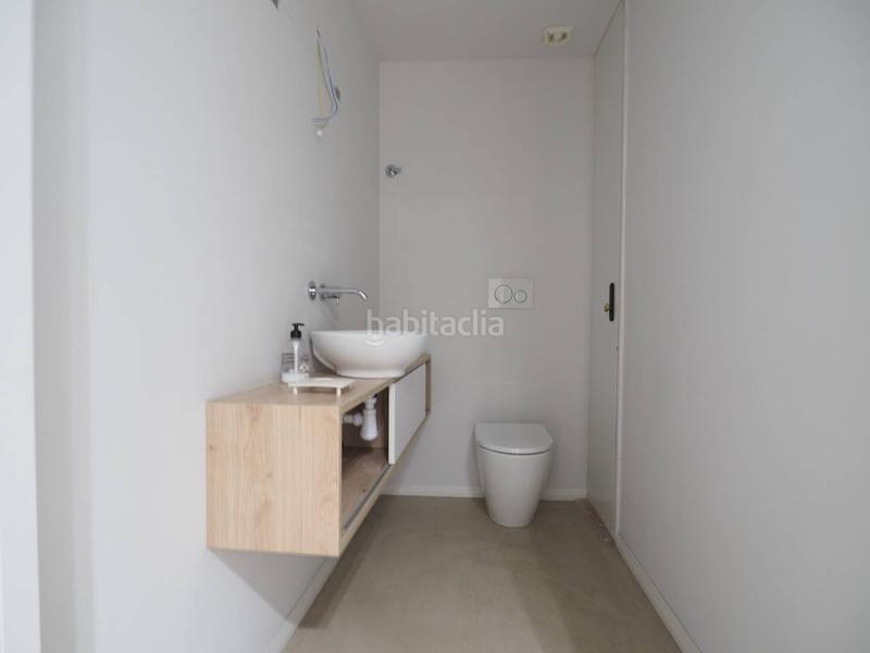 Foto d5bc3782-a2d4-4fcf-a0ff-04cec7d7f841. Alquiler local comercial alquiler de local comercial centro en Granollers