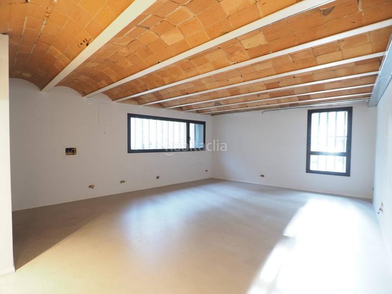 Foto 0c710d93-f02b-4053-b7e0-505d46bb1ef8. Lloguer local comercial a Centre Granollers