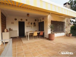 Haus in Canovelles. Venta de una mas�a en canovelles