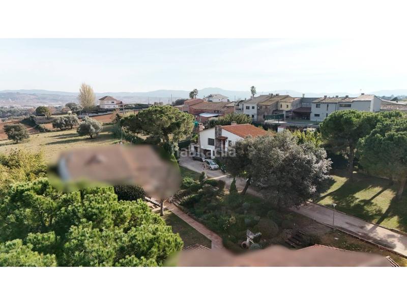 Foto 266a2bb1-c225-423b-9619-9fa8cd02d305. Casale con riscaldamento parcheggio in Canovelles