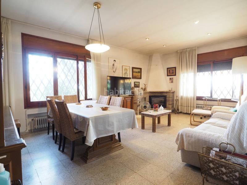 Foto 3feb5082-3938-4e65-b8a9-b80da129c8bd. Casale con riscaldamento parcheggio in Canovelles