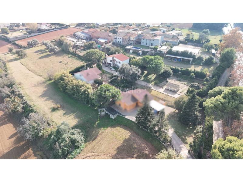 Foto 7b53e3bb-33ab-461c-9477-80eb8773dd11. Casale con riscaldamento parcheggio in Canovelles