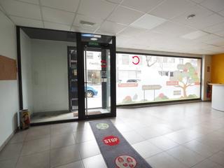 Location Local commercial  Pla de baix. Local en alquiler en can bassapalou08402
