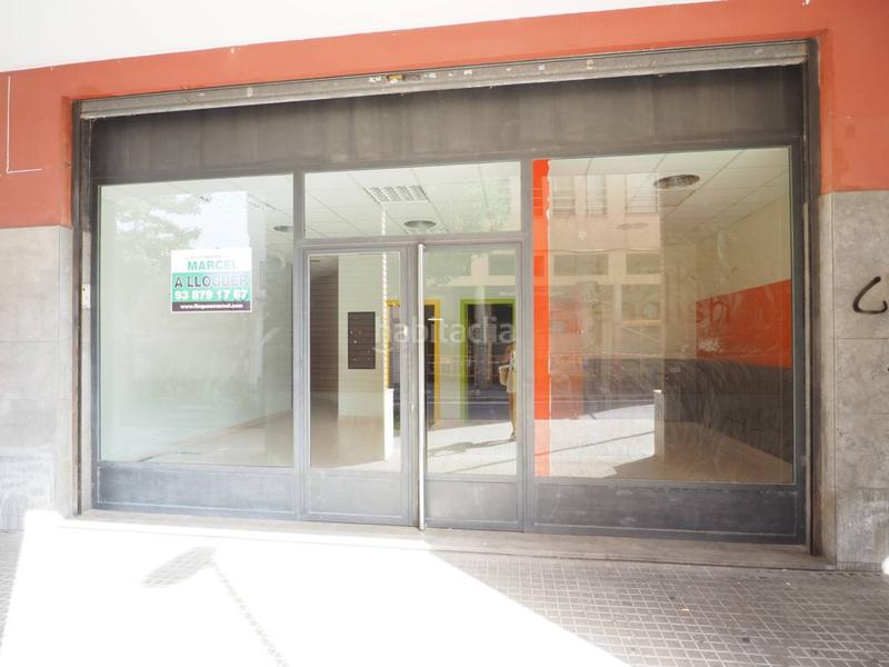 Foto 0ebfe183-6e1b-46e4-8921-58287bd99428. Location local commercial dans Instituts Granollers