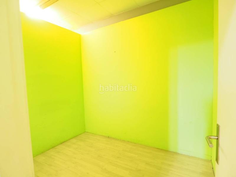 Foto e932320d-d5af-4c9b-afe4-0a69a9d7e64f. Alquiler local comercial en sant ponç 59 alquiler de un local comercial en les franqueses del vallès en Franqueses del Vallès (Les)
