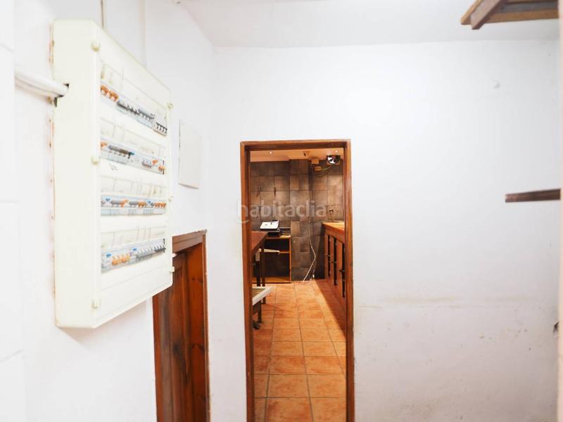 Foto 7ba641a9-13d0-408c-93fe-242b43c9ce4a. Local comercial venta de local comercial en Sota el cami ral Granollers