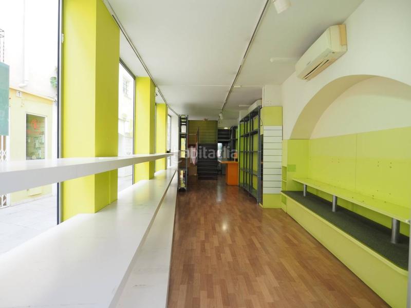 Foto 602fb6dd-b56b-4490-a271-1adeb0b89f87. Local commercial dans Centre Granollers