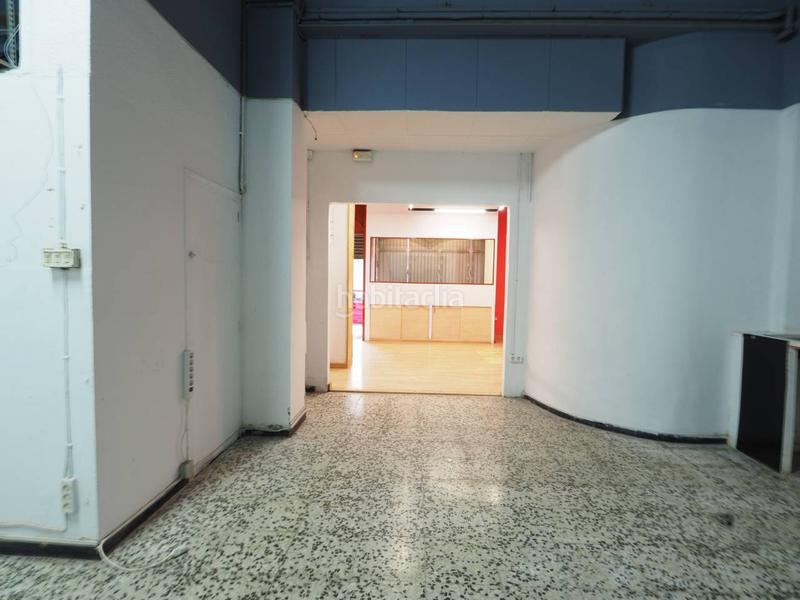 Foto 5378ccef-b166-463a-b631-e7f17e0a8040. Alquiler local comercial alquiler de local comercial Font Verda en Granollers