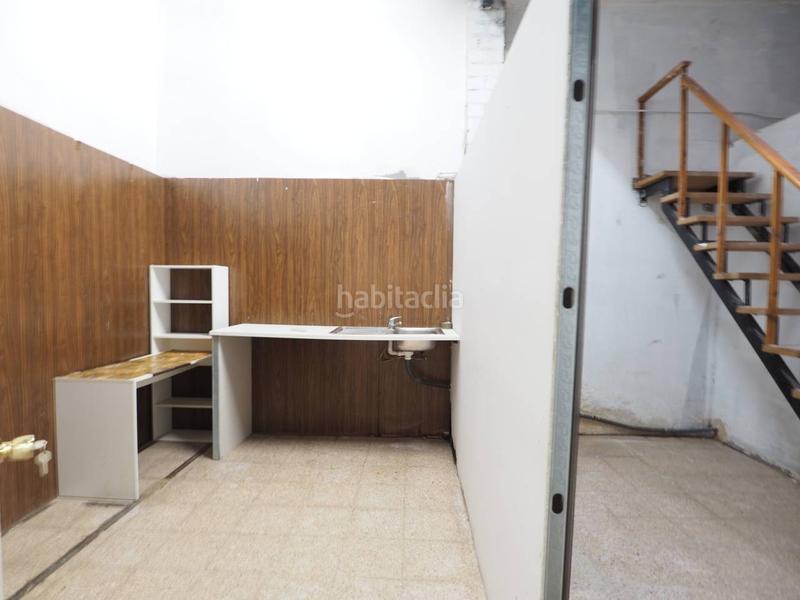 Foto 6df11887-6579-46ce-adaf-18a950f9545c. Location local commercial dans Font Verda Granollers