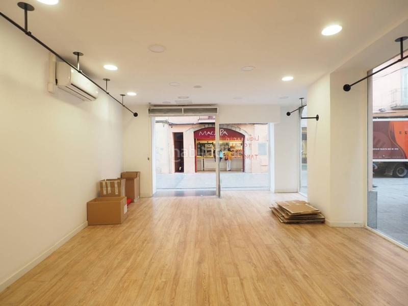 Foto 595e9585-d980-4430-9294-351888cdf52d. Alquiler local comercial en cabrits 1 local en alquiler en Centre en Granollers