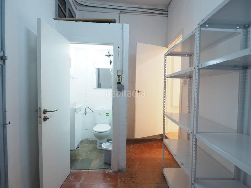 Foto 0dfca258-986f-4fe2-a33a-e50ef0149ad6. Location local commercial dans cabrits 1 dans Centre Granollers