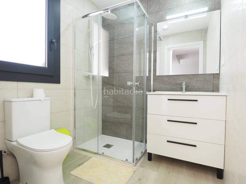 Foto 66e9ce2a-499e-4202-b00c-89a18c108bcc. Semi detached house with parking in Santa Eulàlia de Ronçana