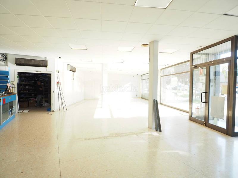 Foto ba9cc35f-9d9d-4994-bfbc-6ecaac166f5e. Alquiler local comercial alquiler de local comercial nord en Granollers