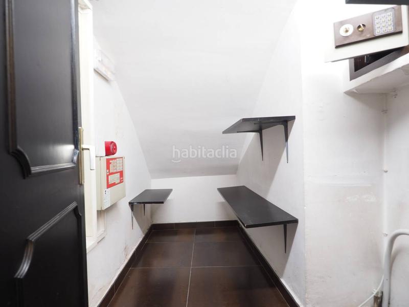 Foto 1561a0da-4831-40d3-9d44-be78bb20b434. Lloguer local comercial a de les olles 12 a Centre Granollers