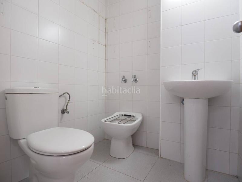 Foto 86e43c51-5322-4659-b60b-7a5f1f5d9bbc. Lloguer local comercial a de les olles 12 a Centre Granollers