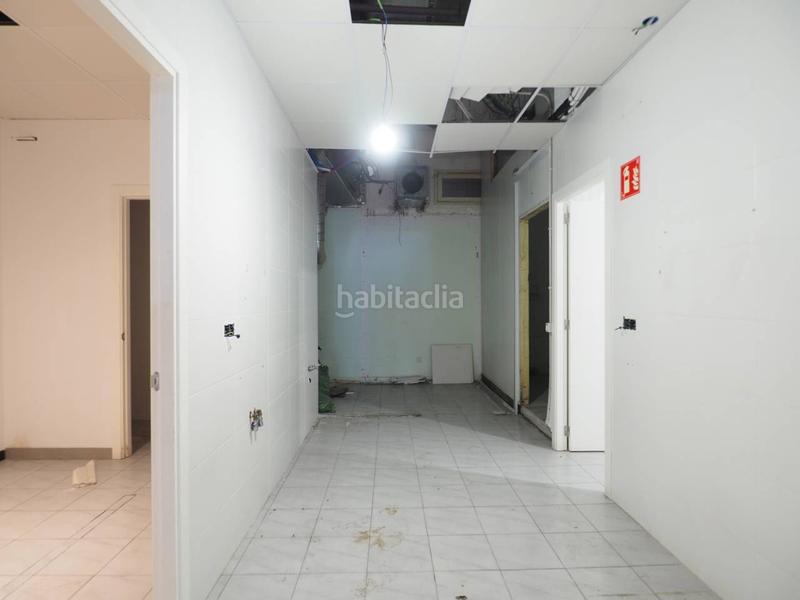 Foto 98010324-c6fa-4716-93c8-3db86ca55fa0. Geschäftsraum in Instituts Granollers