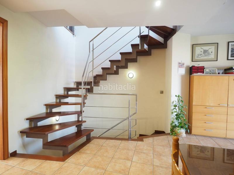 Foto 4dfcb293-4b76-4370-ae5f-4910da4d9e9b. Maison jumelée avec chauffage parking piscine dans Font Verda Granollers