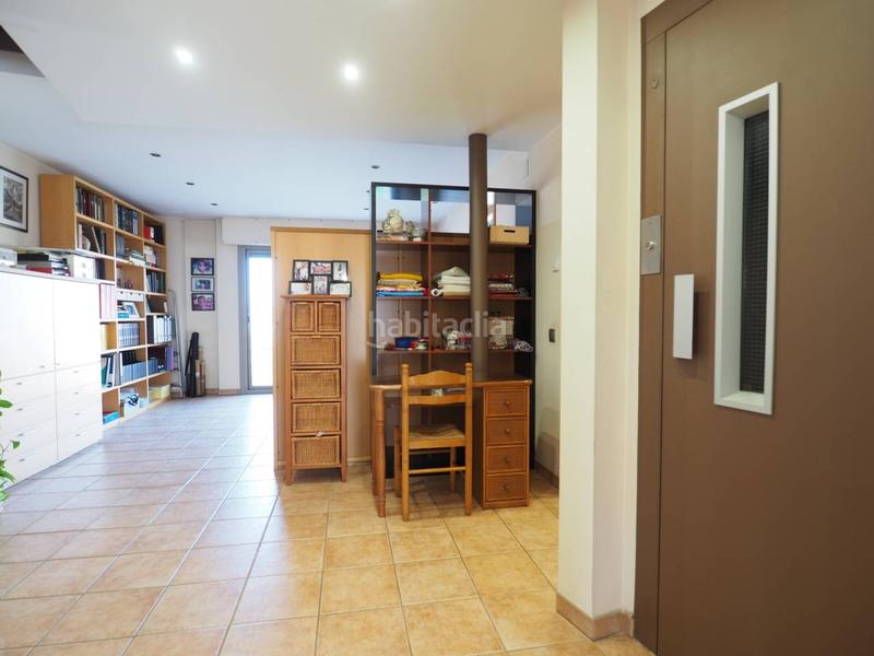 Foto e1a76e11-dc65-41d0-b4f3-4a15f5dfa762. Maison jumelée avec chauffage parking piscine dans Font Verda Granollers