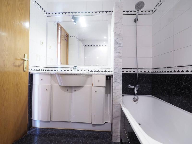 Foto e4a0bb7a-59b2-4c05-b8ec-e44ef77c6f45. Pis a Centre Garriga (La)