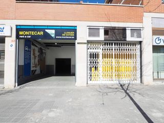 Lloguer Local Comercial  Calle francesc macià. Local en alquiler en sant miqueltres torres