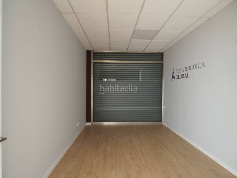 Foto 4df9e938-ddab-4abd-b7a5-8c5dd3d9dfc7. Local comercial a calle emili botey alsina 9 a Tres Torres Granollers