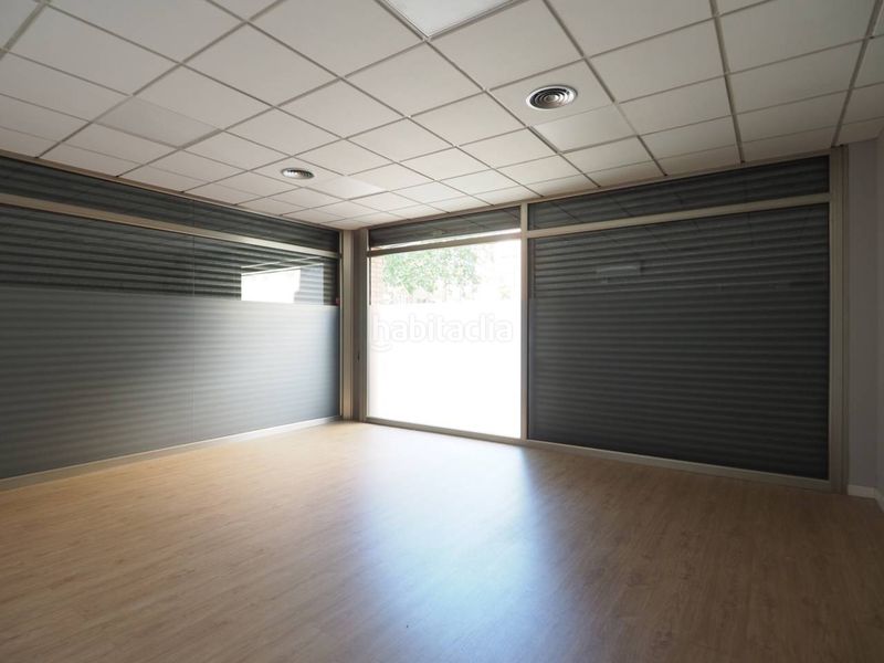 Foto 5445f01a-8d95-4c1a-8662-dce57cf060d6. Local comercial a calle emili botey alsina 9 a Tres Torres Granollers
