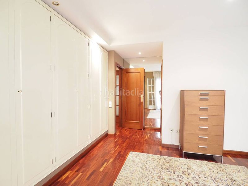 Foto ad7308ba-948d-46a5-b637-90387f5bd794. Pis amb calefacció aparcament a Instituts Granollers