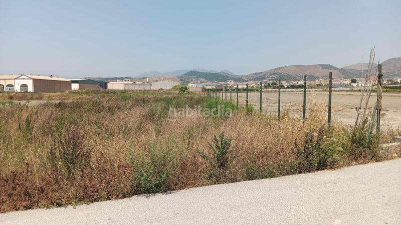 Foto 5a8b3c59-fe77-4bfd-a227-8237569dc53d. Industrial plot in calle vadillo bajo in Motril ciudad Motril