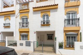 Casa adossada  Calle trilla. gualchos. Vivienda con encanto en gualchos, a solo 15 minutos de la playa