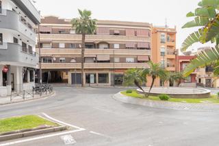 Appartement  Calle cruces. Piso en la posta!! con trastero y garaje opcional!!
