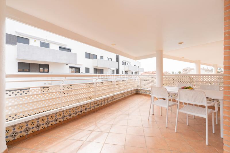 Foto 1c0b1ab7-6b7c-44ed-8723-9bce80ec50d0. Appartement avec chauffage parking piscine dans Salobreña costa Salobreña