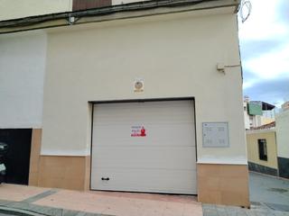 Lloguer Aparcament cotxe a Oria. Buscas un local junto calle ancha?