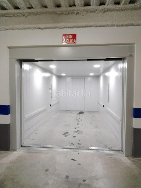 Foto 1fba7f32-d0b6-41a6-ba48-7f097710deec. Miete autoparkplatz in Motril ciudad Motril