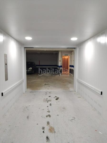 Foto 8255b012-7091-4a6a-9406-9d044f071453. Rent car parking in Motril ciudad Motril