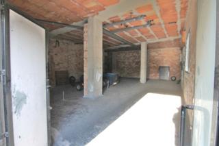 Lloguer Local Comercial a Motril  ciudad. Local en alquiler