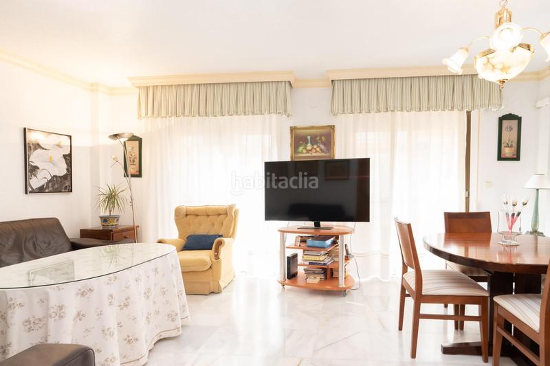 Foto 0f7d6ea1-6ee8-4a8a-be00-56d702a9a215. Casa en calle rosa chacel 8 casa en una zona privilegiada!! en Motril