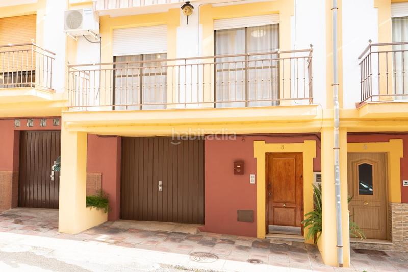 Foto 172add5e-59a2-469a-9357-3b8cf1d696eb. Casa en calle rosa chacel 8 casa en una zona privilegiada!! en Motril