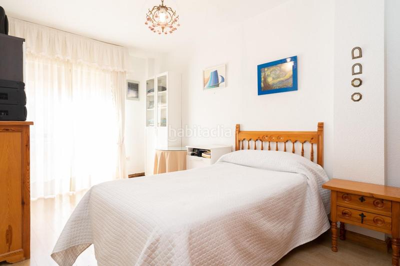Foto 25d9b054-d546-47d3-bc5e-e0f4e9649b42. Casa en calle rosa chacel 8 casa en una zona privilegiada!! en Motril