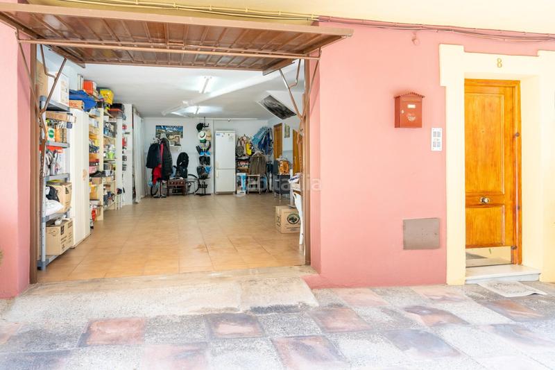 Foto f5951b2b-7fbe-460a-8d9d-11467863f521. Casa en calle rosa chacel 8 casa en una zona privilegiada!! en Motril